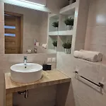 Wsrod 1000cy Swiatel - Prywatny Parking - Duzy Balkon - Piekny Widok Noca Na Panorame Tysiaclecia Apartment *