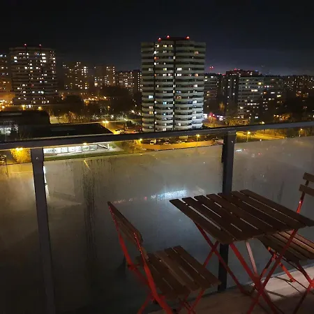 Wsrod 1000cy Swiatel - Z Parkingiem W Hali Garazowej- Duzy Balkon - Piekny Widok Noca Na Panorame Tysiaclecia 아파트