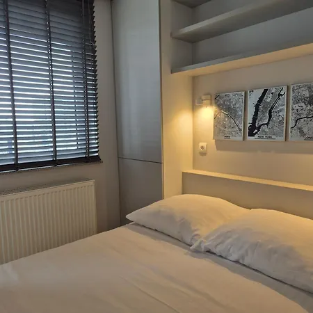 Wśród 1000cy świateł - Z Parkingiem W Hali Garażowej- Duży Balkon - Piekny Widok Nocą Na Panoramę Tysiaclecia Apartamento