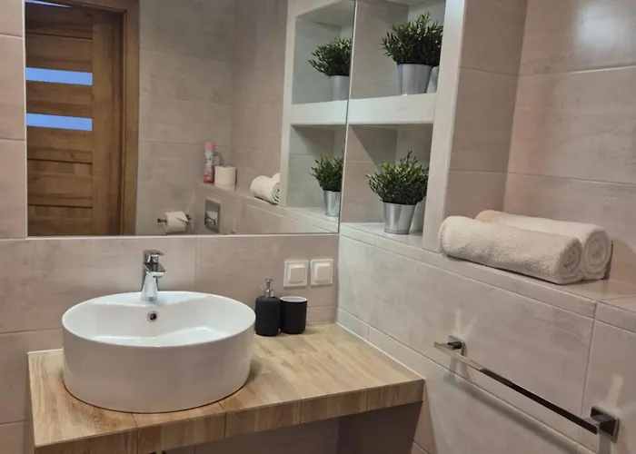 Wsrod 1000cy Swiatel - Prywatny Parking - Duzy Balkon - Piekny Widok Noca Na Panorame Tysiaclecia Appartement *